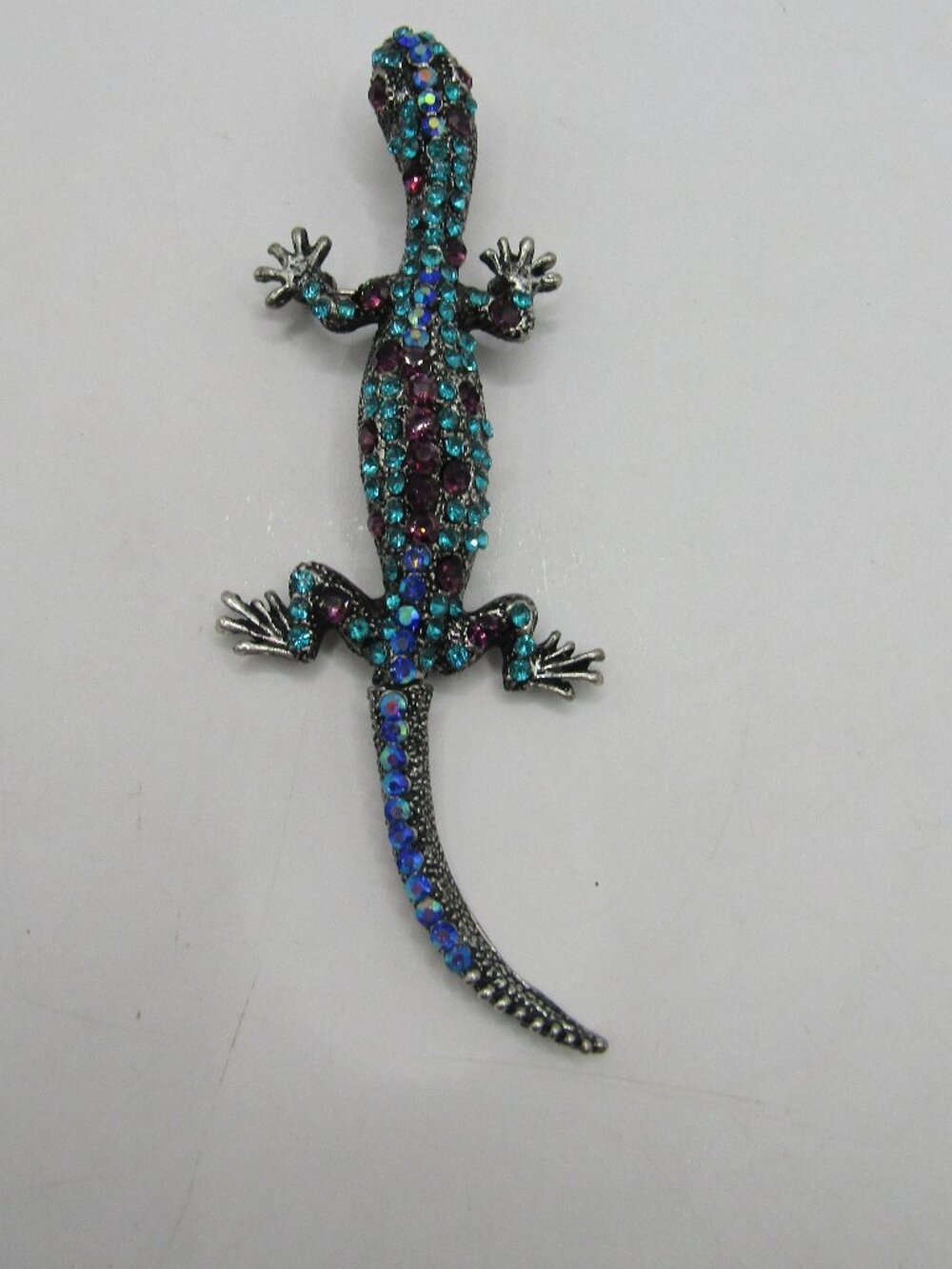 Rhinestone Lizard Brooch